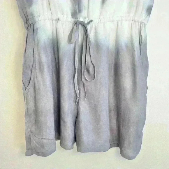 Young Fabulous & Broke Women’s Tie Dye Short Tank Romper Size Small - Picture 3 of 13